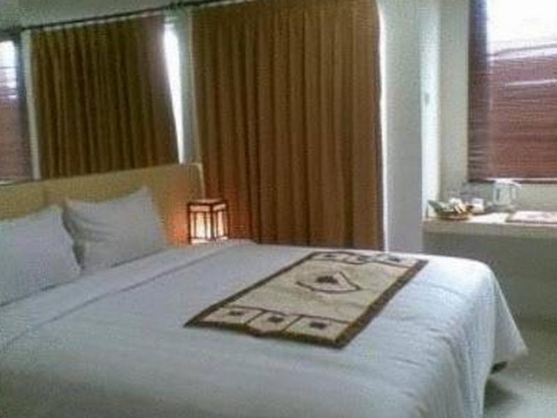 Collection O 29 Twin Tower Hotel Surabaya Eksteriør billede